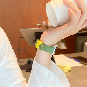 BEEFLYPOWER Nueva Correa de Reloj de Silicona con Textura de Cuero Sintético a la Moda y Combinación de Colores para <span class=keywords><strong>Xiaomi</strong></span> Band 10 9 8 <span class=keywords><strong>7</strong></span> 6 5 4 3 Accesorios NFC - Product Image 4