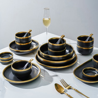 Ensemble de vaisselle en céramique de luxe avec bol et assiette modernes en or noir mat pour le dîner en famille