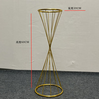 Vente en gros directe : Centres de table de mariage modernes en fer forgé ajouré, ornements pour arrangements floraux de table principale 60cm/80cm/100cm