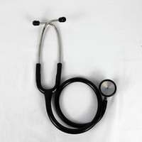 Stéthoscope pédiatrique double tête certifié ISO 13485 de classe I, modèle Deluxe avec construction métallique pour le manuel Classic III