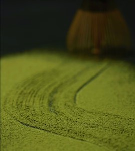 Poudre de Matcha Premium Première Récolte Certifiée Biologique USDA Thé Minceur 30g Bouteille Étoilée <span class=keywords><strong>pour</strong></span> Filles <span class=keywords><strong>pour</strong></span> Perdre du Poids - Product Image 3