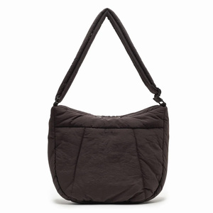 กระเป๋าสะพายไหล่น้ำหนักเบามีสายปรับได้ออกแบบโลโก้ได้ตามต้องการ - Product Image 1