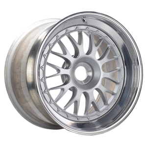 Jantes en alliage forgé chromées sur mesure en 2 pièces 5x120/130/114.3 E88/E87 15-19 pouces <span class=keywords><strong>Centre</strong></span> doré pour Audi - Product Image 2