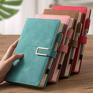 Carnet personnalisé A5 à couverture rigide magnétique Couverture en cuir PU de qualité supérieure Impression de logo personnalisée et page intérieure - Product Image 1