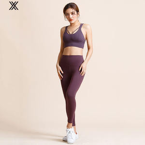 Le nylon fuchsia fait sur commande rassemble le soutien-gorge de sport de dos de beauté résistant aux chocs - Product Image 3