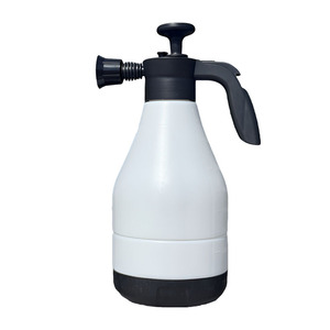Botella de Spray a Presión Manual de 3L/4L, Rociador para Jardín y Lavado de Autos, Material PP, Color Blanco - Product Image 5
