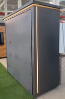 Cuisine extérieure modulaire préfabriquée moderne avec évier et éclairage LED