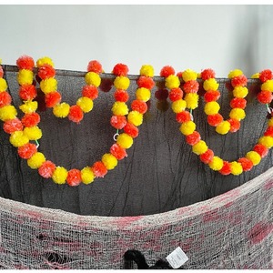 Guirlandes de marigolds pour décorations de mariage indien, guirlande de pompons jaunes et rouges en plastique pour mariages, Halloween, Pâques - Product Image 4