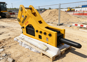 Marteau brise-roche hydraulique silencieux de type triangulaire SB100 pour excavatrice de 25-30 tonnes, avec ciseaux de 150 mm et composants de roulement essentiels, garantie 1 an - Product Image 3