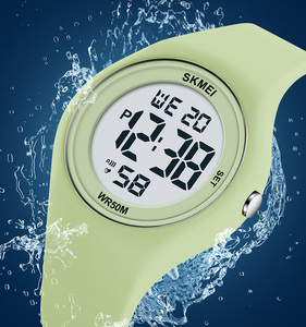 <span class=keywords><strong>SKMEI</strong></span> 2317 filles montre numérique décontracté Montre Femme ensemble de montres pour femmes coffret cadeau 1 pièce avec boîte - Product Image 1