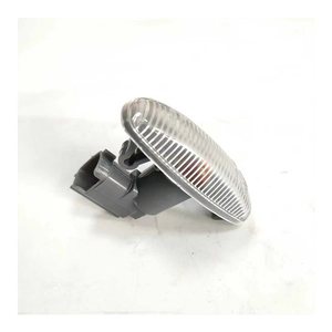 81730-0D121 es adecuado para las luces de guardabarros del Hilux 2016-2023 (luces de guardabarros Revo/Rocco). - Product Image 3