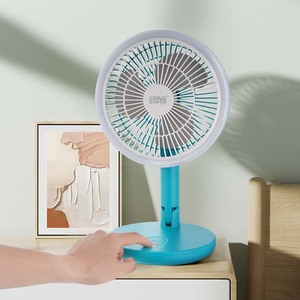 Ventilateur de bureau rechargeable USB Winning Star 8 pouces, portable, bleu et blanc - Product Image 4
