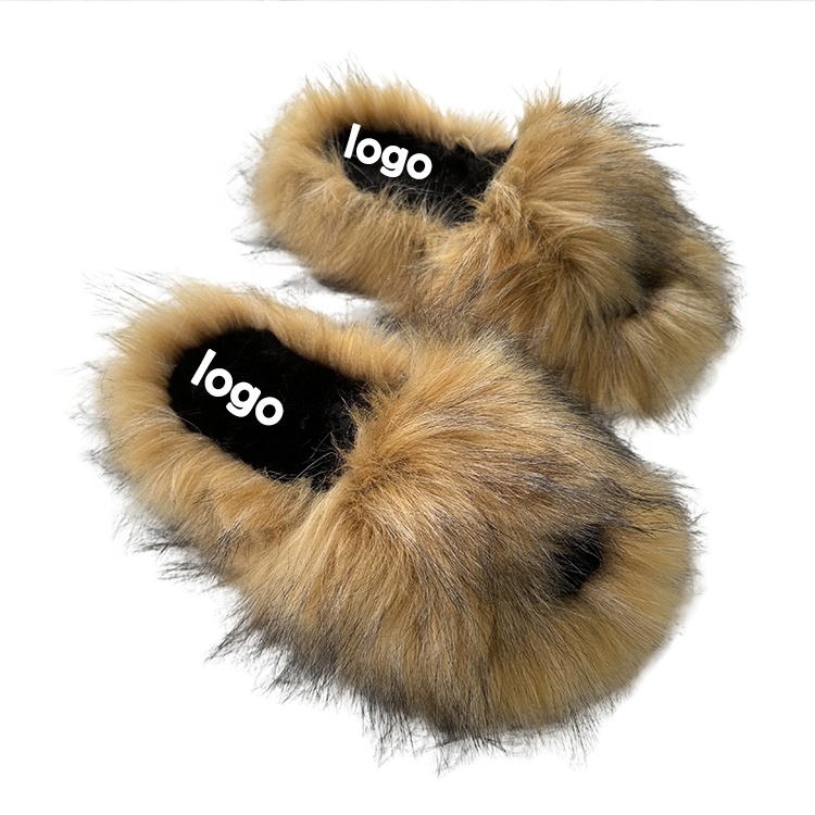 2024 Fashion Trend: Fluffy Shoes - Cozy Faux Fox Fur Slippers