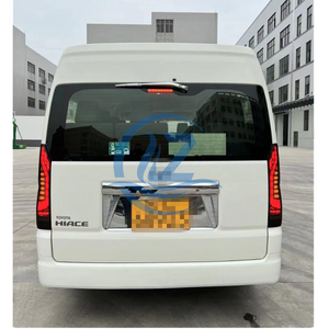 Đèn Hậu LED Chạy Bộ Phụ Tùng Ô Tô Hiace Bus Mới 2019 + - Product Image 1