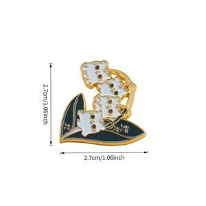 Broches de Esmalte Surtidos de Gatos - Broches de Gatos Fantasma Espeluznantes y Gatos Literarios - Product Image 3
