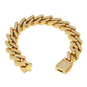 Bracelet pour homme en acier titane, style européen et américain, avec pierre diamantée, placage sous vide, breloque, direct usine, pour le marché transfrontalier - Product Image 1