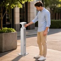 Poteau de sol carré MAX en acier inoxydable, finition brossée 201, design moderne et luxueux pour hôtels et restaurants