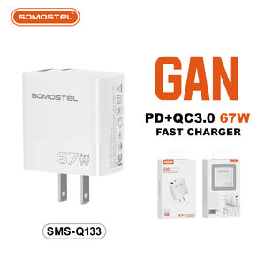 Chargeur de voiture double port USB-C PD et USB-A QC3.0 67W en matériau GaN, charge ultra-rapide pour téléphones Android - Product Image 1