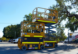 Scissor Lift 10m Aerial Work Platform XG1012AC High-Altitude Lifts for Sale - Product Image 3