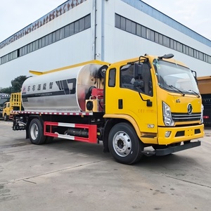 Camion distributeur d'asphalte Shacman 4x2 de 6000 litres, camion pulvérisateur de bitume, conduite à gauche, à vendre - Product Image 3