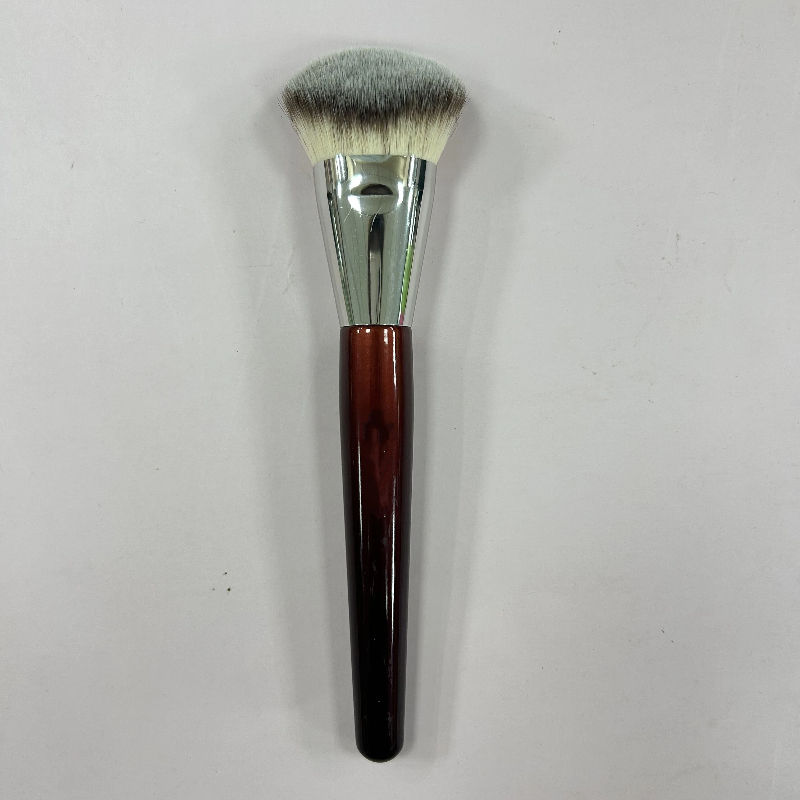 แปรงรองพื้น