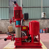 Système de pompe de surpression électrique verticale multi-étages pour lutte contre l'incendie avec réservoir sous pression et boîtier de commande