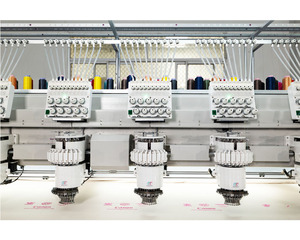 Machine de broderie d'ordinateur à tête ronde d'usine chaude avec effet de broderie Barudan de prix d'usine - Product Image 2