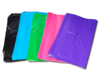 Vente en gros Sacs en plastique personnalisés avec logo Sac T-shirts recyclables Sacs à provisions avec poignée découpée pour l'épicerie promotion commerciale