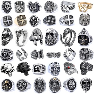 Anillo Unisex de Acero Inoxidable Estilo Vikingo Punk Retro, con Piedra Natural, Bañado en Zinc Negro, Zoryn, Éxito de Ventas en el Mercado Nórdico - Product Image 1