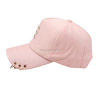 Gorra de Béisbol HKZB Personalizada Negra de 6 Paneles con Acentos de Anillo de Seguridad Dorado con Impresión Digital, 100% Poliéster Twill, Unisex