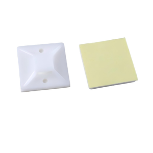 Clips de <span class=keywords><strong>fixation</strong></span> carrés en PP blanc et noir pour la gestion des câbles - Product Image 1