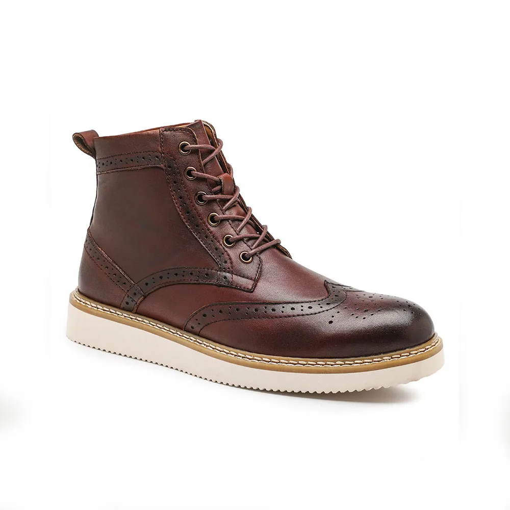 China Fashion Anti Slip Lace Up Craved Brown Casual Genuine Leather Men Shoes Boots For Man