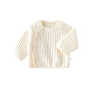 Haut d'hiver unisexe pour bébé, en coton épais matelassé, style court, chaud, avec doublure matelassée à trois couches, couleur unie, col à motif de dessin animé - Product Image 4