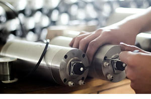 Hongyang 800W CNC mandrino raffreddato ad acqua componente del cuscinetto del nucleo della pompa per raffreddamento del mandrino Celsius di-30 gradi - Product Image 6