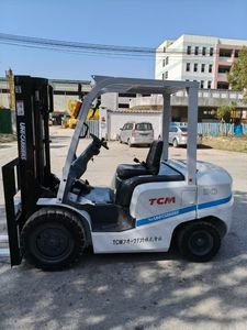 Chariot élévateur TCM FD30 Diesel de 3 tonnes d'occasion Modèle japonais en bon état avec composants centraux Moteur de boîte de vitesses Moteur Roulement Pompe à vendre - Product Image 5