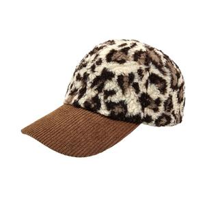 Topi Baseball 6 Panel Unisex Motif Leopard Hangat Lembut Bahan Poliester dengan Pinggiran, Model Fashionable, Dapat Disesuaikan, untuk Musim Dingin - Product Image 4