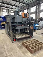 Machine de fabrication de briques à pression hydraulique mobile 10A Bloc automatique Moteur Moteur Prix compétitif Ligne de production de briques