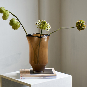 Medieval <b>Black</b> <b>Edge</b> Creative Folds Handmade Large Mouth Coffee Porcelain Powder Glass Vase Entrance Countertop Crystal Vase - Product Image 6