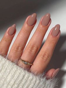 <span class=keywords><strong>Uñas</strong></span> Postizas de Gel Suave con Calidad de Salón, Material Ultrafino y Flexible para un Aspecto <span class=keywords><strong>Natural</strong></span>, <span class=keywords><strong>Uñas</strong></span> Postizas Reutilizables con <span class=keywords><strong>Acabado</strong></span> de Alto Brillo - Product Image 5