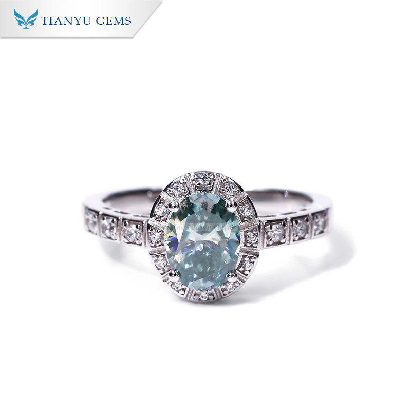 เงิน-ทองคำขาว