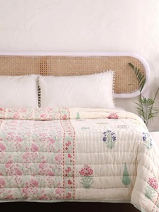 Indio hecho a mano Reversible orgánico indio Jaipuri bloque estampado edredón impreso Reversible Razai para uso doméstico - Product Image 4