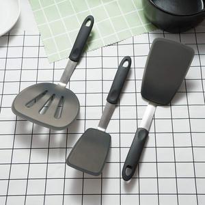 Spatule Lot de 3 Résistant À La Chaleur Antiadhésive Ustensiles de Cuisine En Caoutchouc pour <span class=keywords><strong>le</strong></span> Poisson, Les Œufs, pancak - Product Image 4