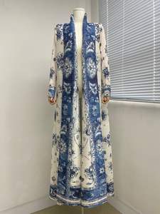 Miyake donna modesto Abaya autunno Versatile Trench mantello Cross-Border stampato in poliestere stile mediorientale per l'esportazione - Product Image 6