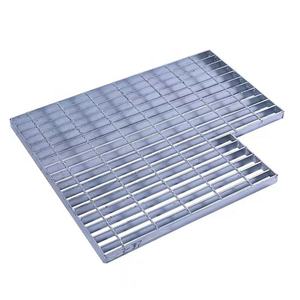Anti-parcheggio grata in acciaio per griglie Grati piastra di drenaggio zincato pioggia trincea parcheggio grata acciaio grata - Product Image 1