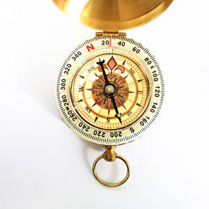 <span class=keywords><strong>Boussole</strong></span> tactique multifonctionnelle, <span class=keywords><strong>boussole</strong></span> de précision en aluminium et acier inoxydable qui brille dans le noir, pour la randonnée, le camping, la survie - Product Image 3