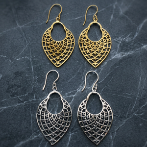 Boucles d'oreilles pendantes plaquées or et argent pour femmes et filles, boucles d'oreilles à crochet, boucles d'oreilles martelées charmantes, boucles d'oreilles statement, cadeau - Product Image 3