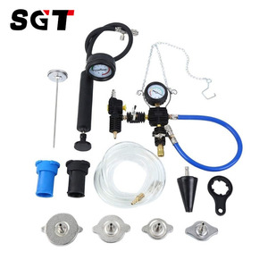 Kit <span class=keywords><strong>de</strong></span> test <span class=keywords><strong>de</strong></span> pression du radiateur du système <span class=keywords><strong>de</strong></span> <span class=keywords><strong>refroidissement</strong></span>, ensemble d'outils <span class=keywords><strong>de</strong></span> test <span class=keywords><strong>de</strong></span> fuite du réservoir d'eau <span class=keywords><strong>de</strong></span> voiture, outil <span class=keywords><strong>de</strong></span> <span class=keywords><strong>purge</strong></span> et <span class=keywords><strong>de</strong></span> remplissage sous vide du <span class=keywords><strong>liquide</strong></span> <span class=keywords><strong>de</strong></span> <span class=keywords><strong>refroidissement</strong></span> - Product Image 3