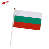 Dernière conception Bulgarie Main Drapeau 14*21cm Bulgarie Drapeau Polyester Drapeau de la Bulgarie