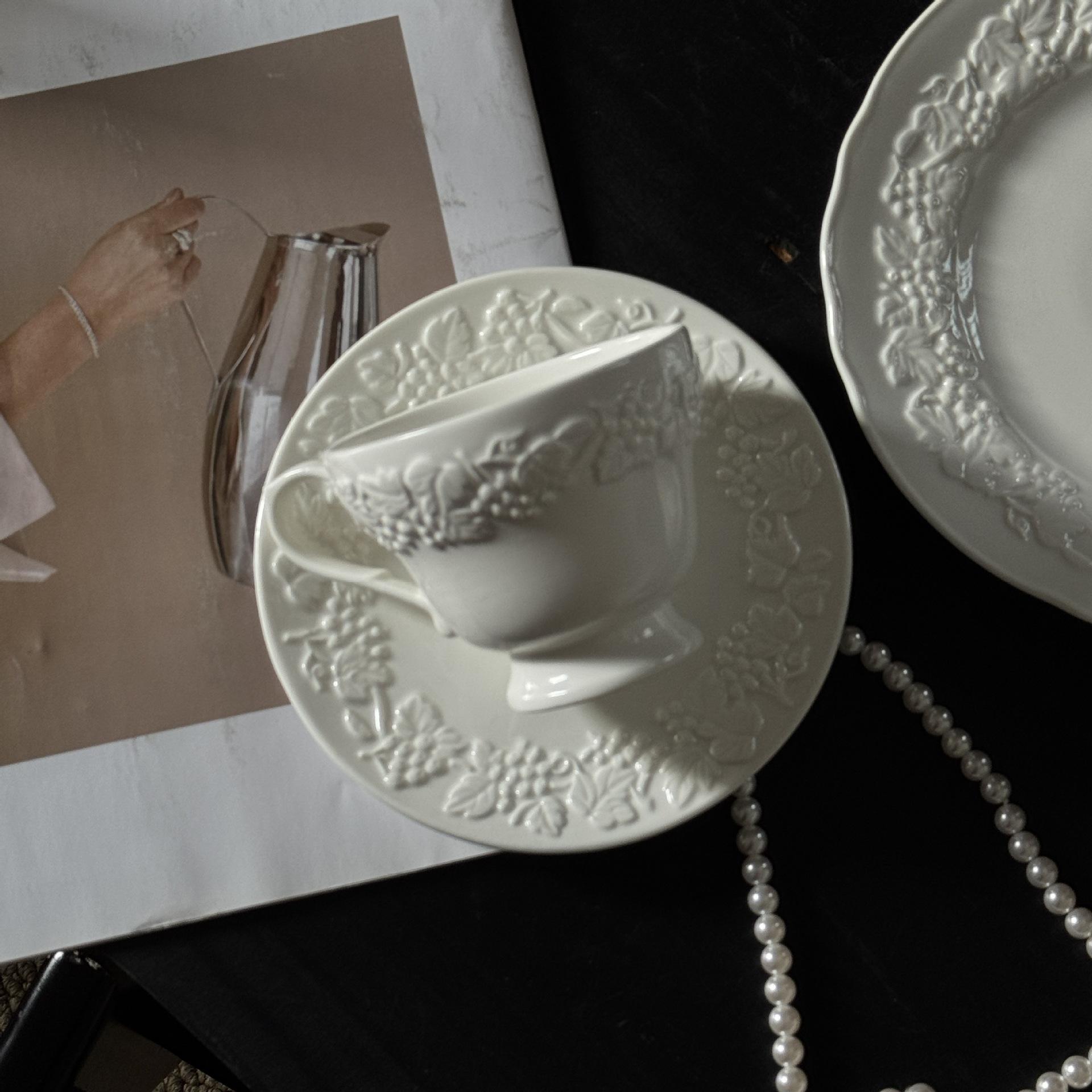 ถ้วยและจานรองมีแสงเงาโปรตุเกสขนาด200มล.