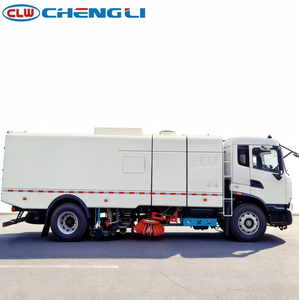 Camion de nettoyage et de balayage routier à énergie nouvelle Clw personnalisé 4x2 avec citerne à eau haute capacité pour la suppression de la poussière municipale - Product Image 3